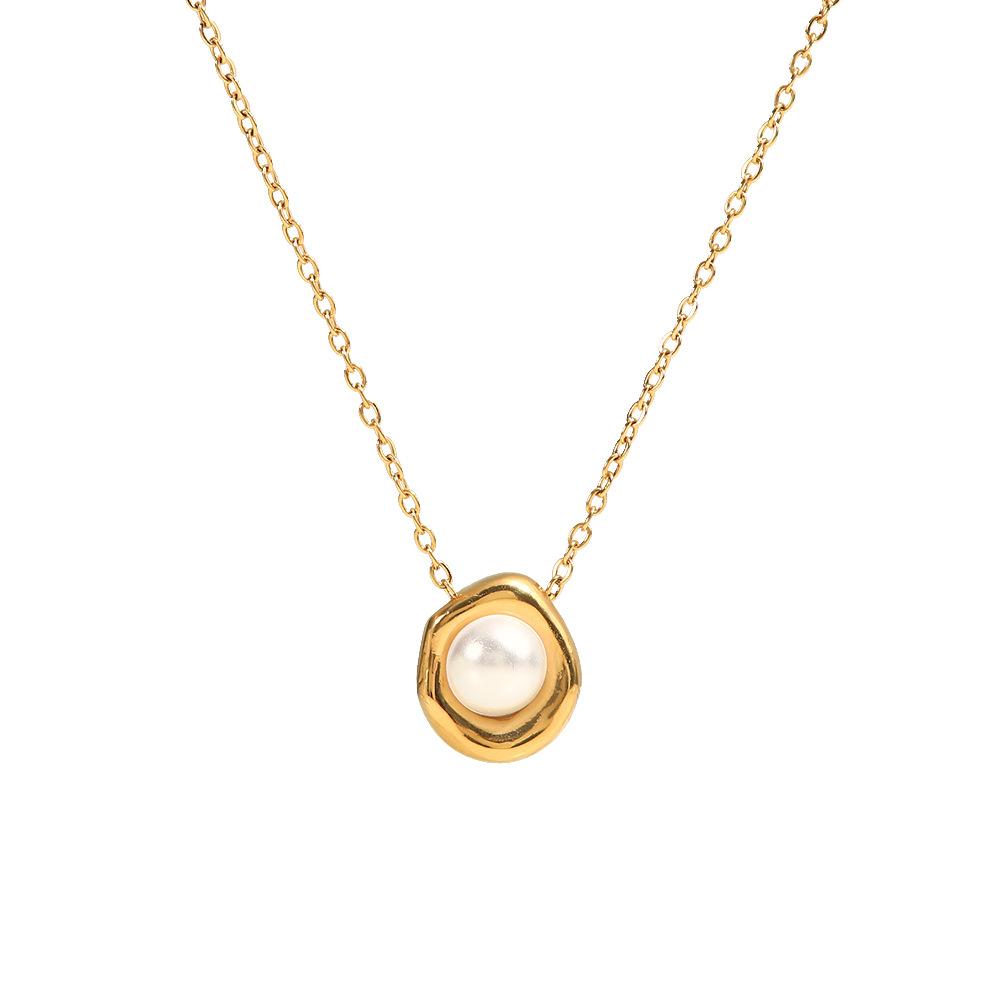 Pearl Frame Necklace