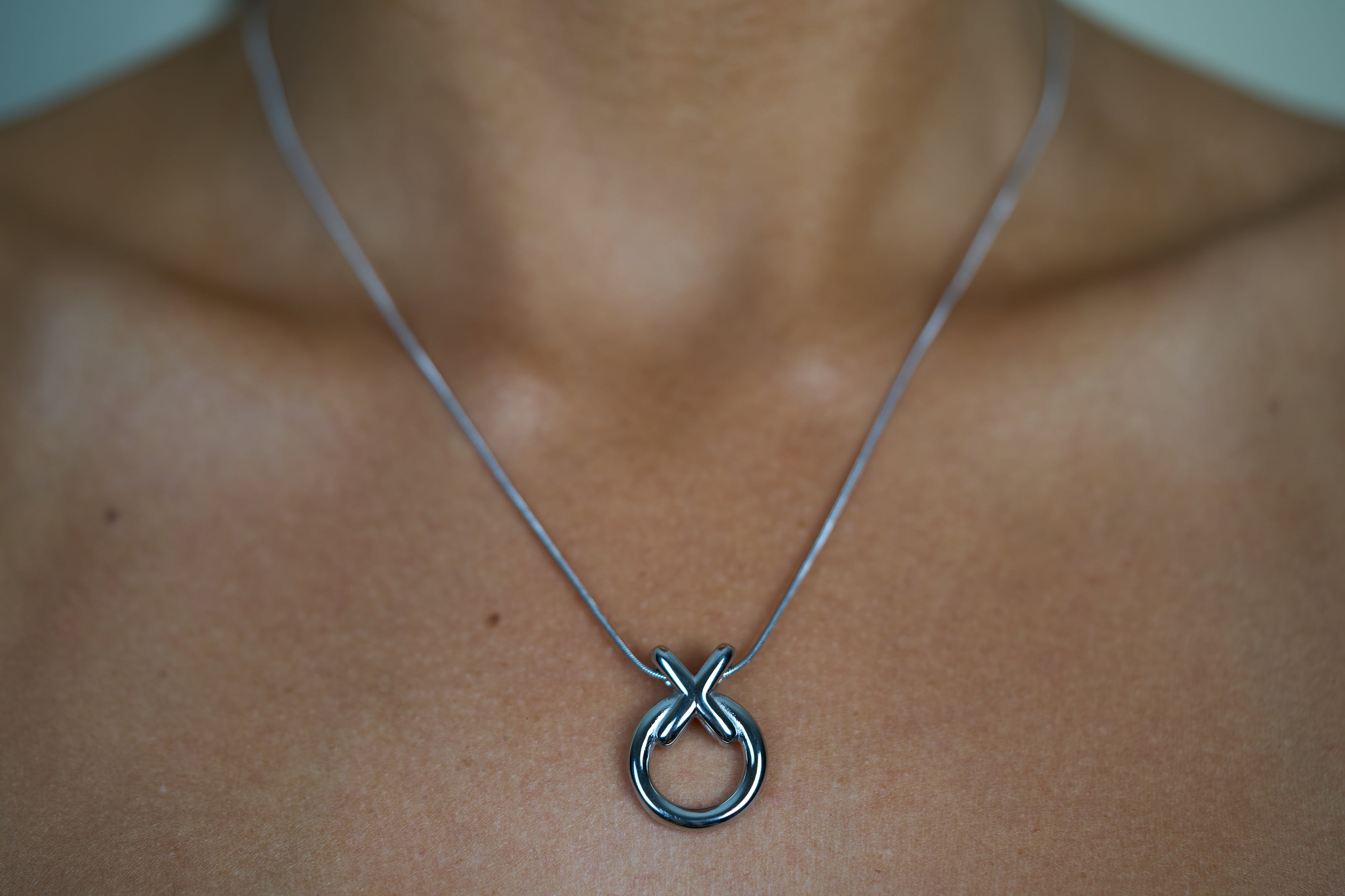 Circle Pendant Necklace