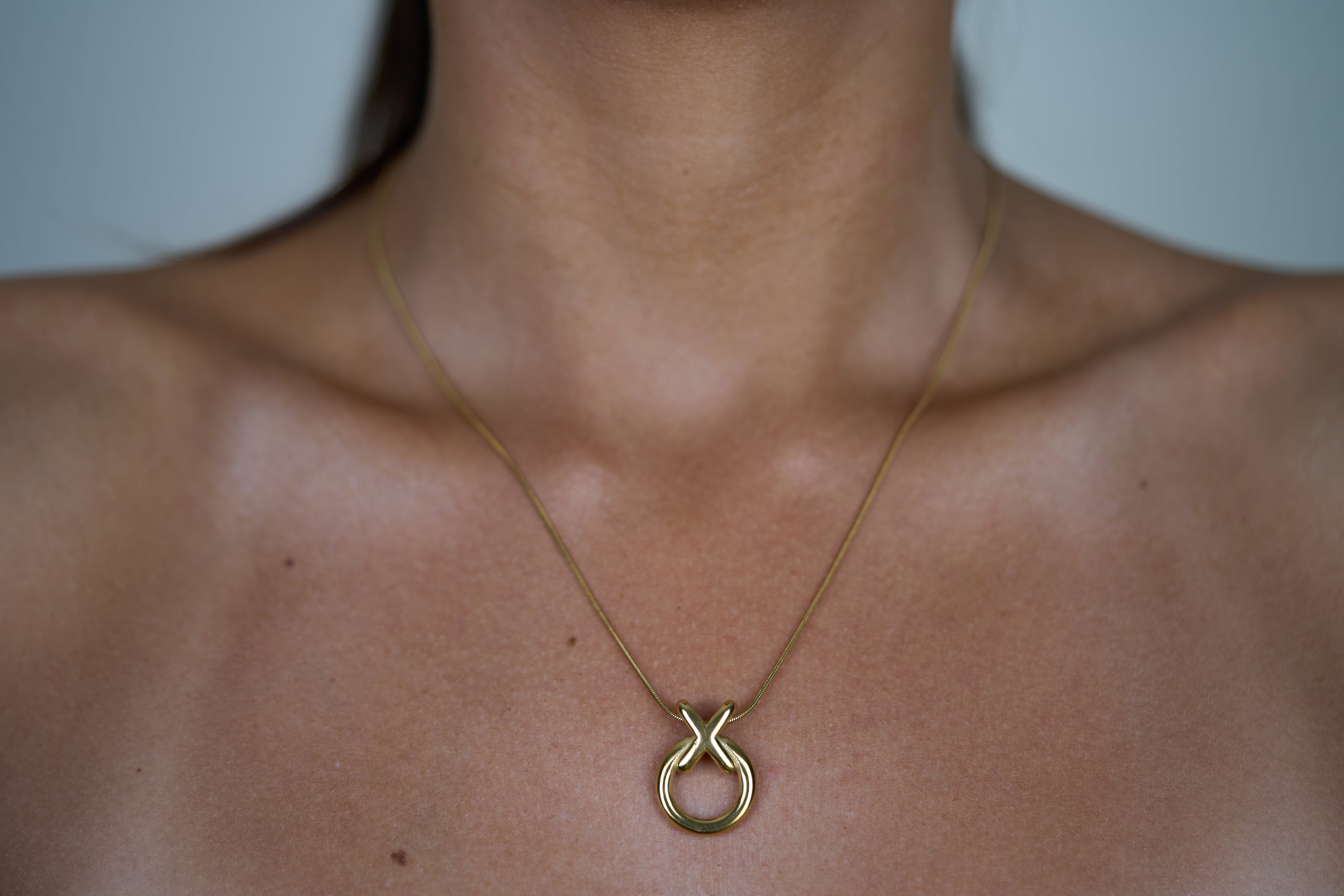Circle Pendant Necklace